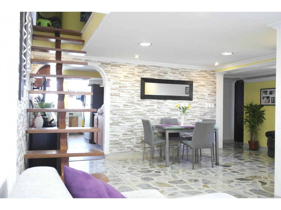 Apartamento duplex en venta Simon Bolivar, Medellin