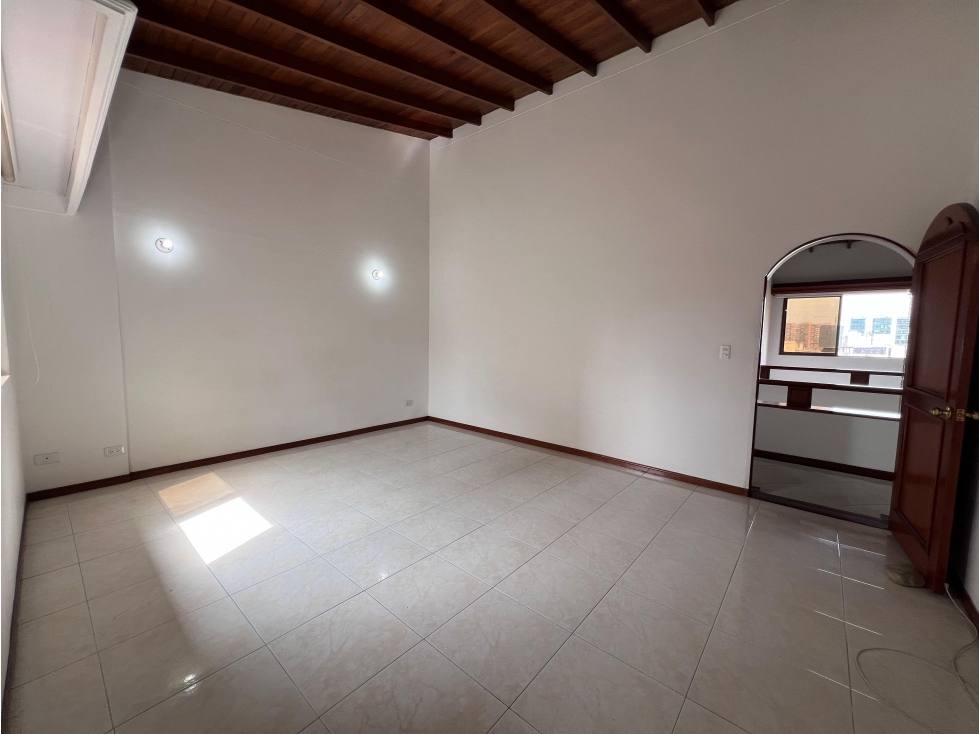 Penthouse en arriendo en El Poblado Medellín — foto 4