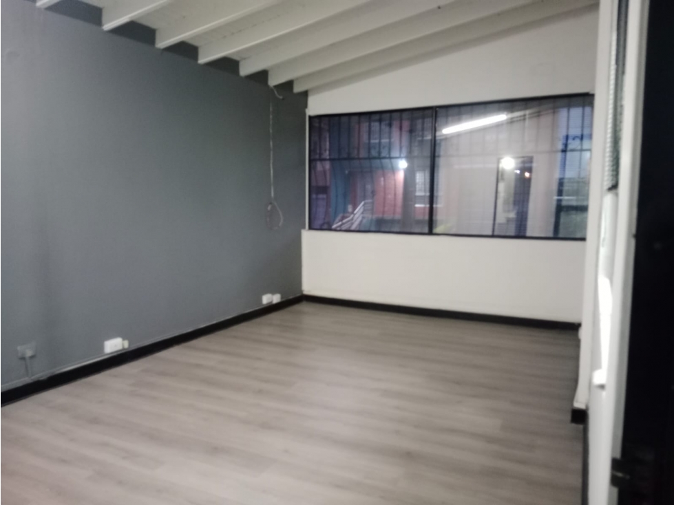 Casa en alquiler en Laureles