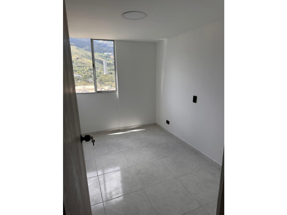 Apartamento en venta en Bello — foto 3