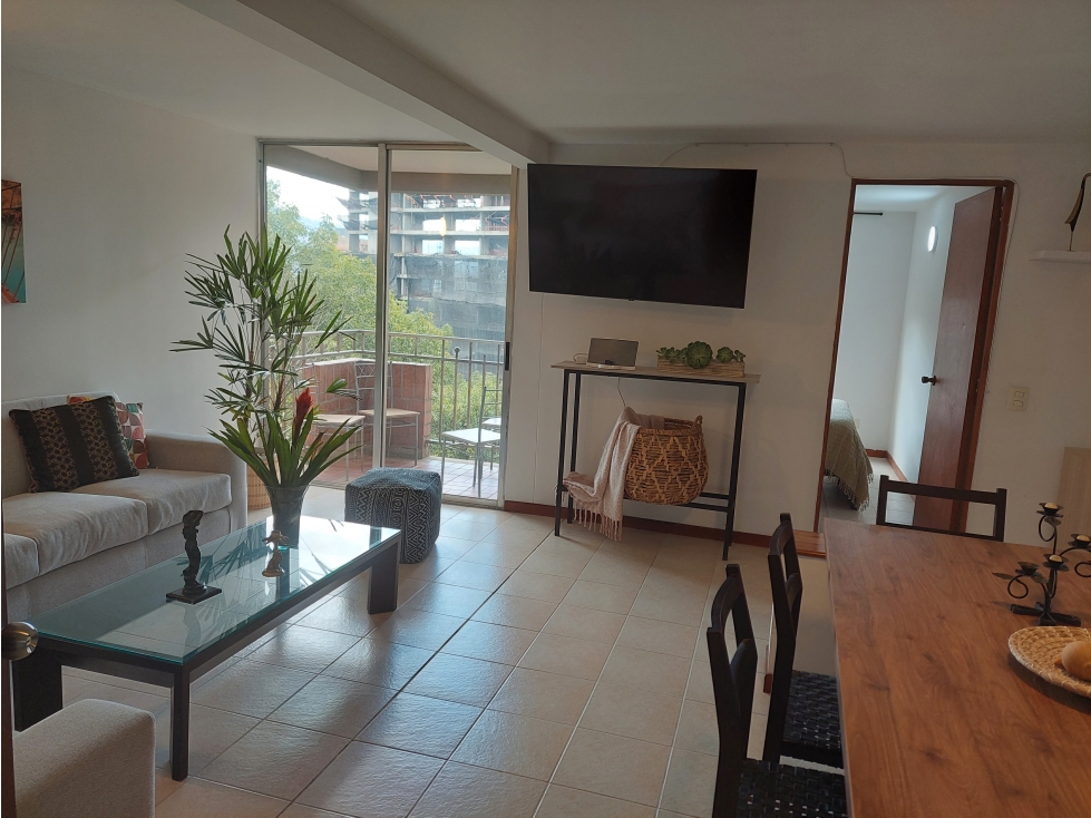 Apartamento amoblado en arriendo El Poblado, Medellin — foto 2