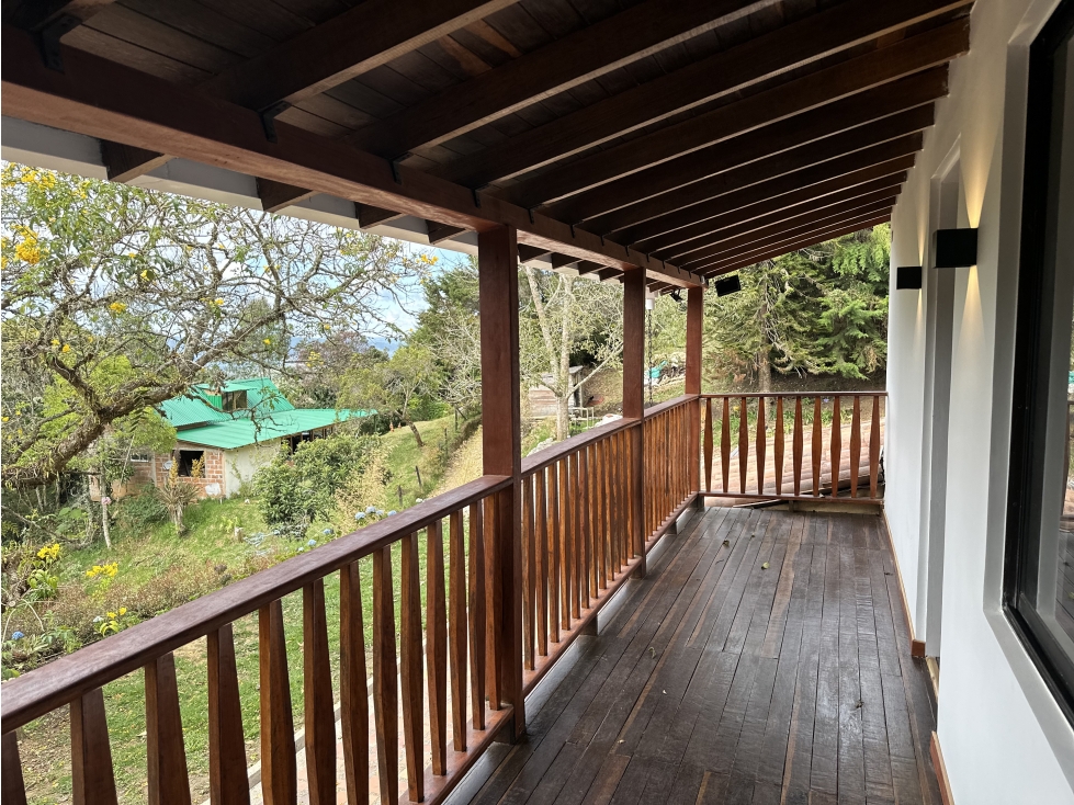Casa Finca en Arriendo en Santa Elena — foto 3