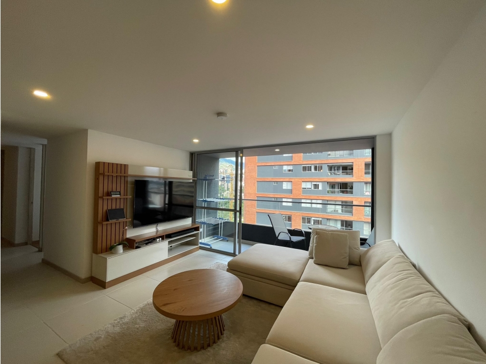 Apartamento amoblado en alquiler en el Poblado