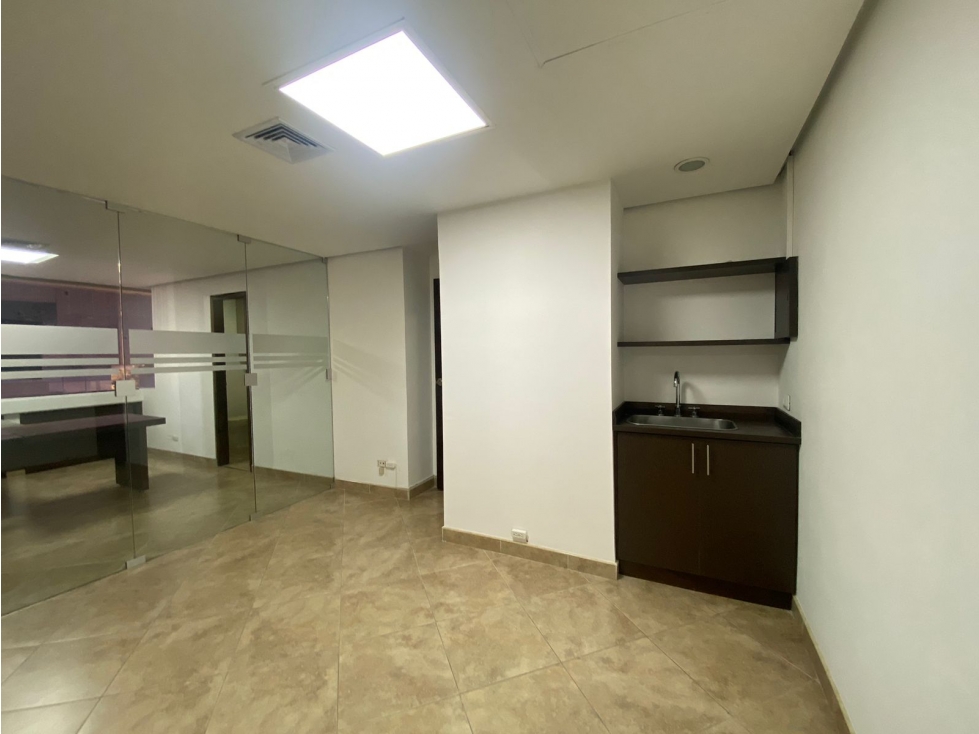 Oficina en venta en El Poblado — foto 3
