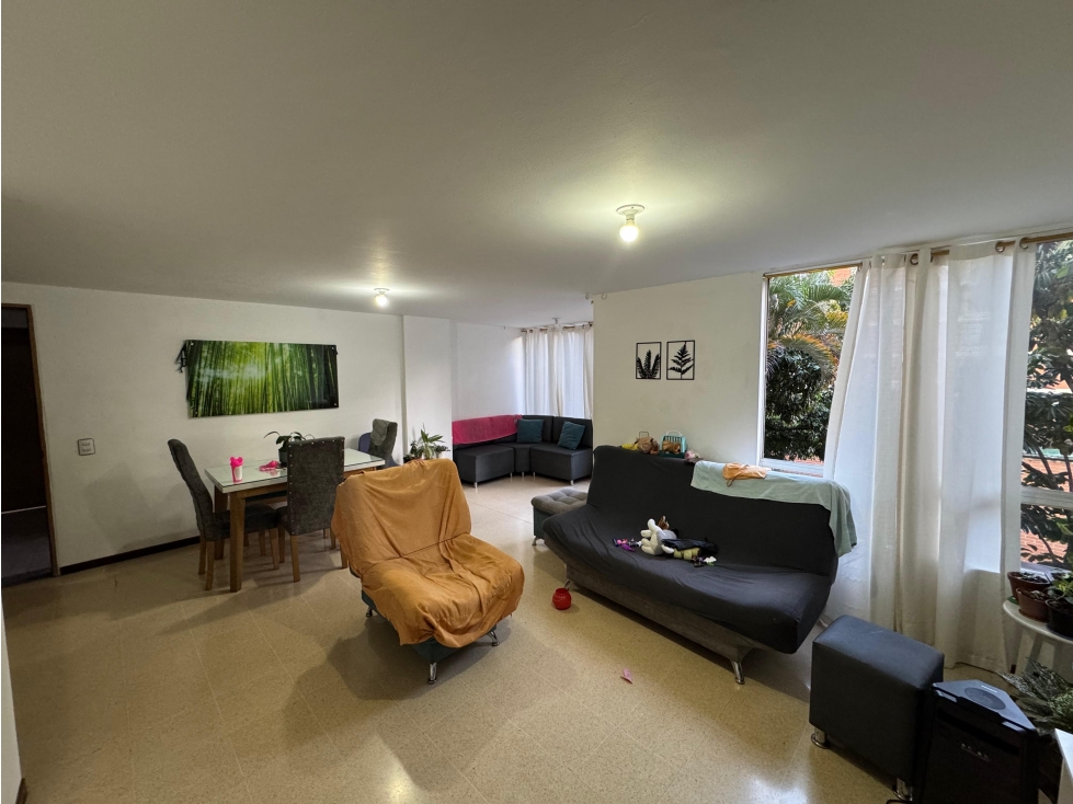 Apartamento en venta en Calasanz