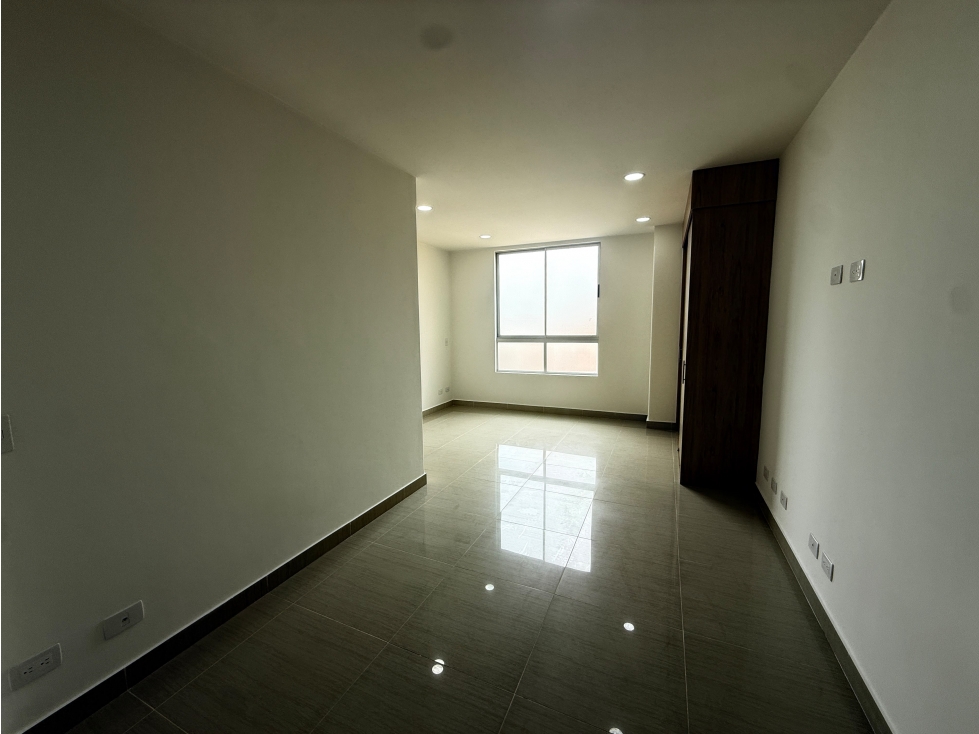 apartaestudio en alquiler calasanz — foto 4