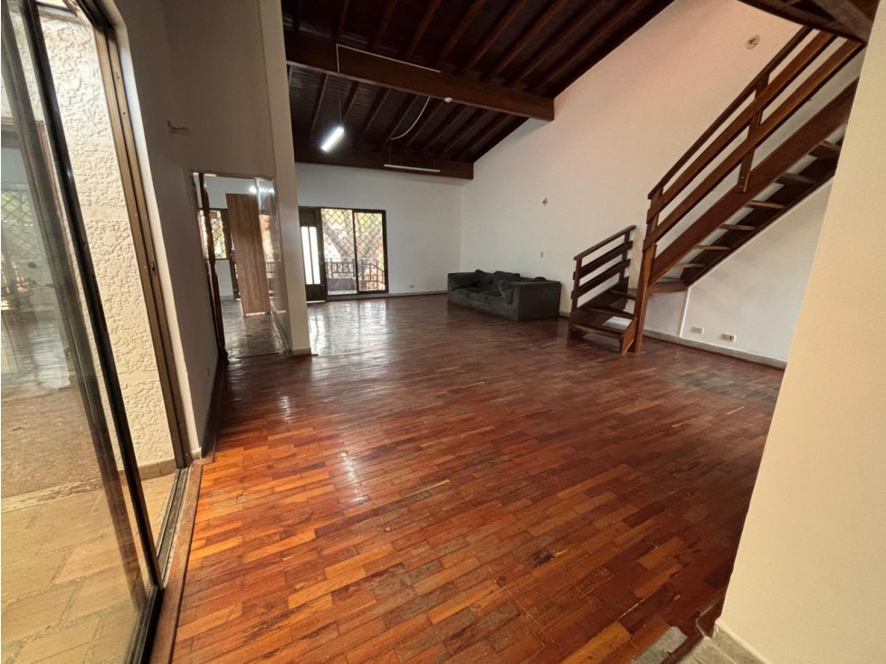 apartamento en alquiler en laureles — foto 2