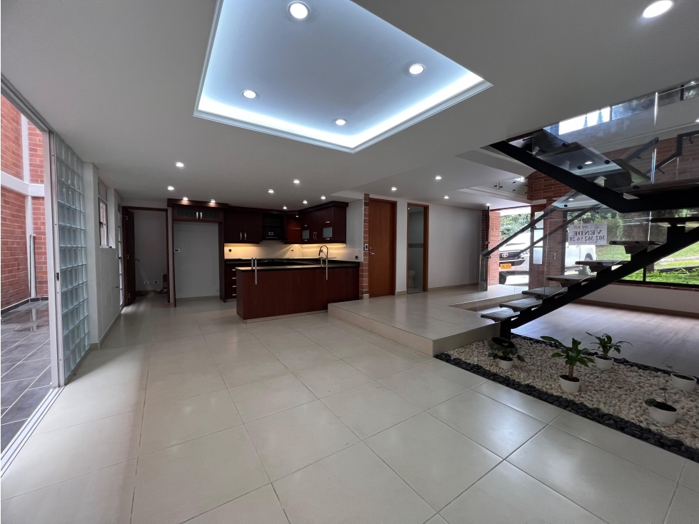 Casa en venta en Sabaneta — foto 3
