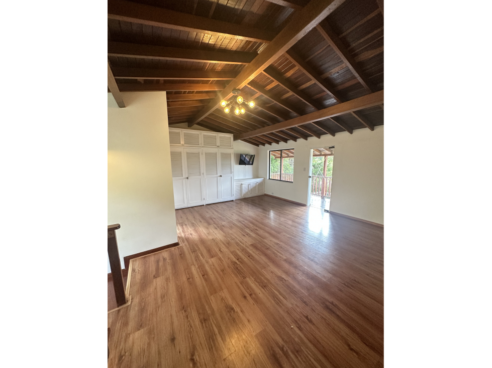 Casa Finca en Arriendo en Santa Elena — foto 2