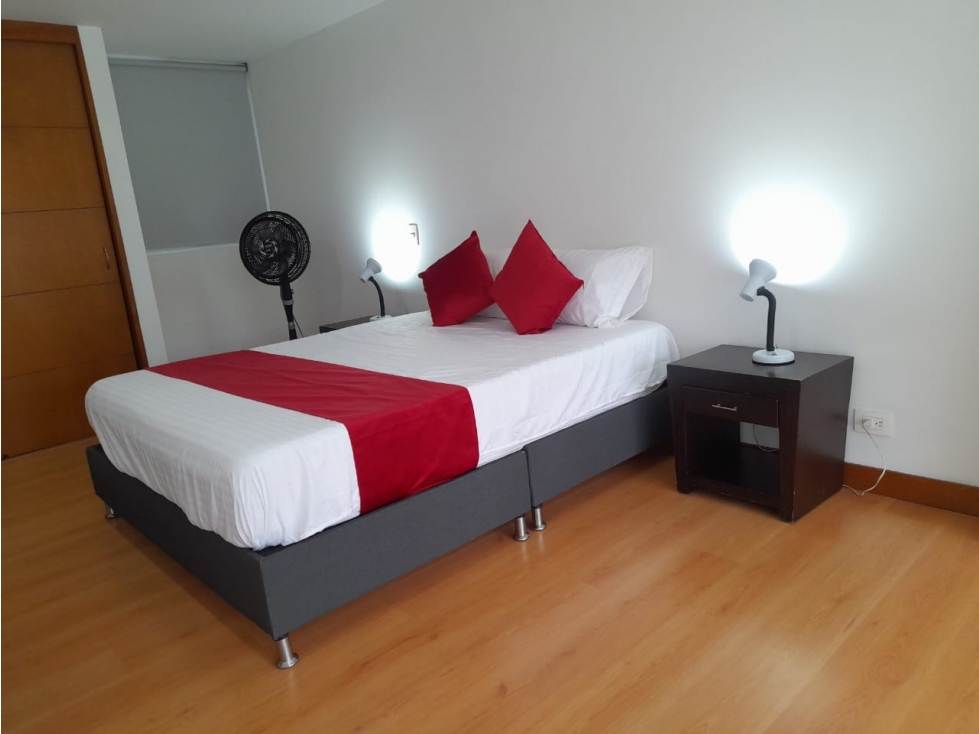 Apartaestudio Amoblado En Arriendo poblado Medellín — foto 3
