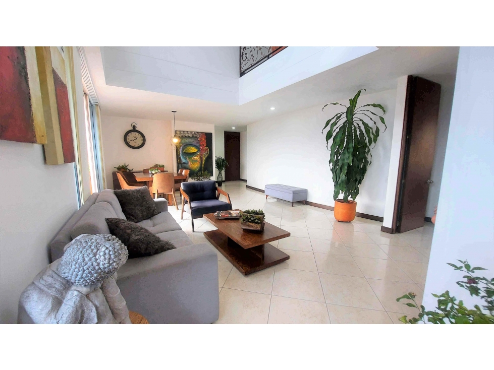 Apartamento duplex en arriendo El Poblado, Medellin — foto 2