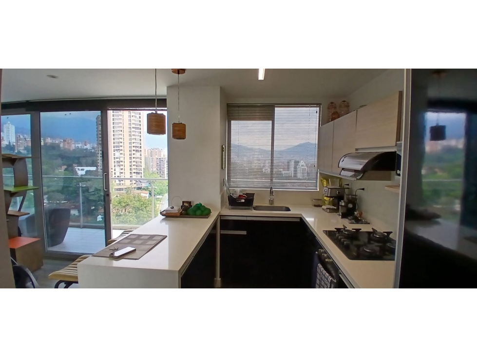 Apartaestudio amoblado en arriendo El Poblado, Medellin — foto 2