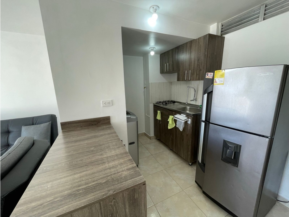 Apartamento Amoblado en Alquiler en Robledo — foto 2