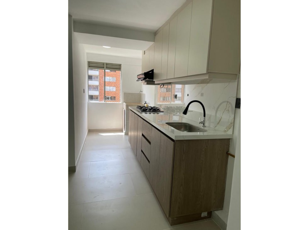 Apartamento en venta en Laureles — foto 2