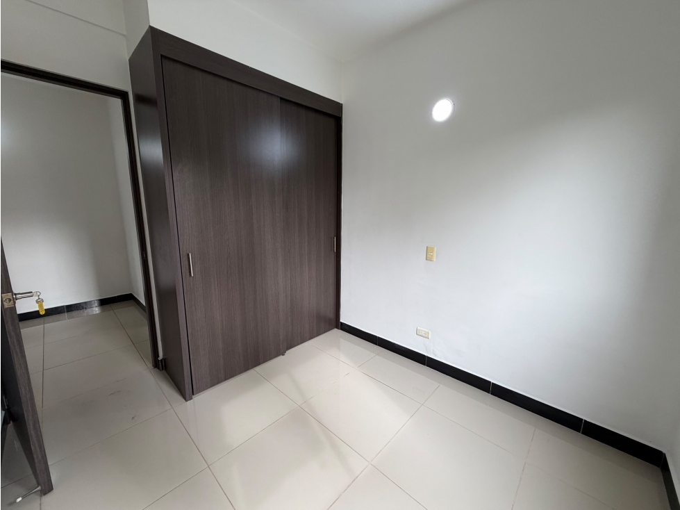 Apartamento en alquiler en Bello — foto 5