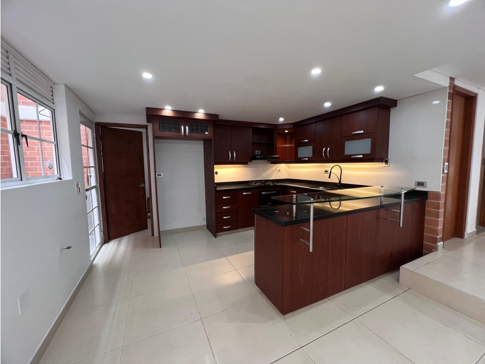 Casa en venta en Sabaneta — foto 2