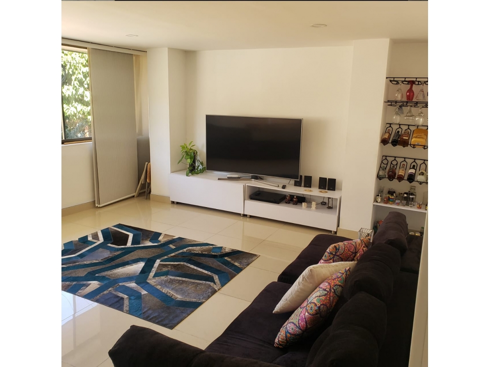 Venta de Apartamento en El Estadio, Medellin — foto 2
