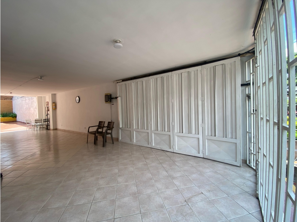 Local en alquiler en Laureles — foto 2