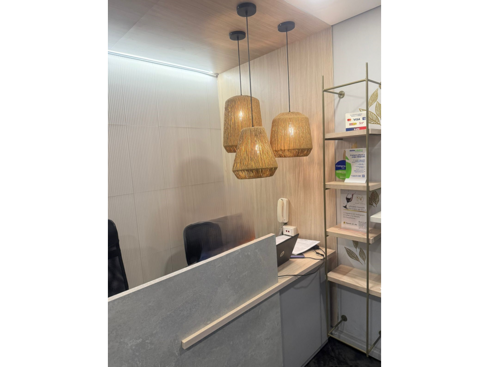 Oficina en alquiler en laureles