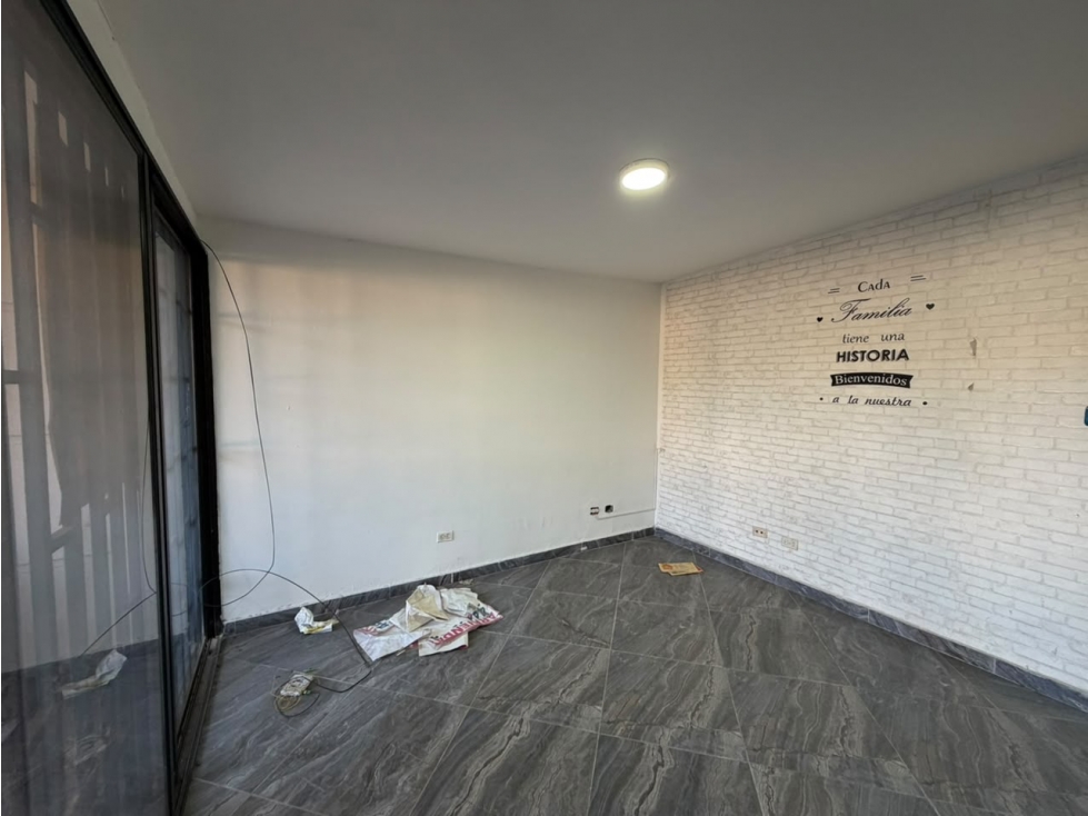 Casa en alquiler en calasanz — foto 6