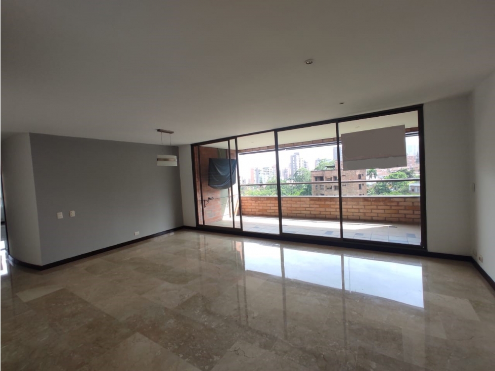 Apartamento en arriendo El Poblado, Medellin — foto 2