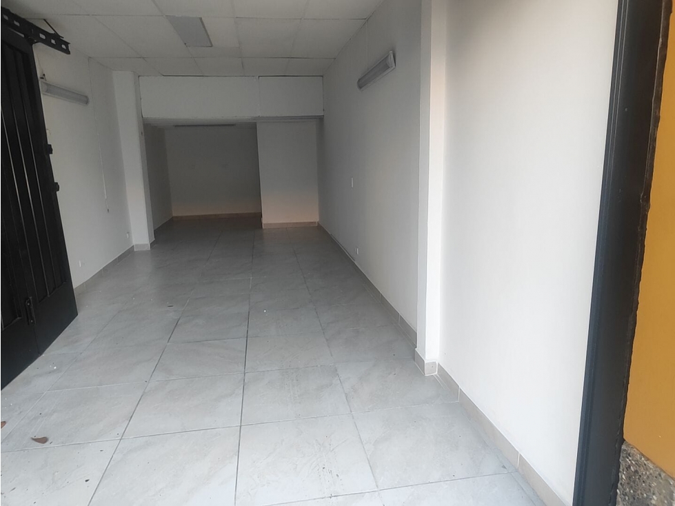 Se alquila local, Laureles