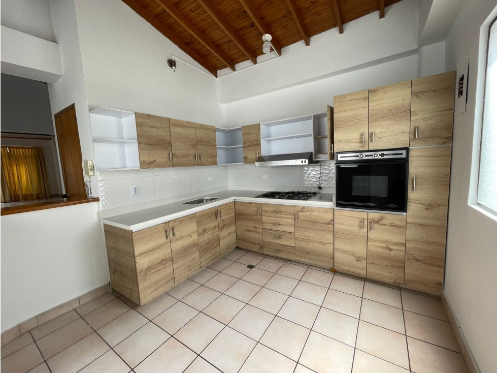 Casa en arriendo y/o venta Calasanz, Medellin