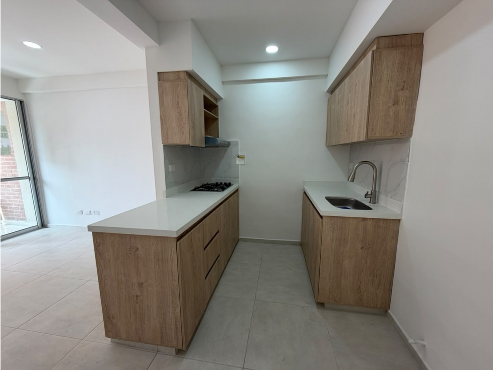 Apartamento en alquiler en Bello — foto 2