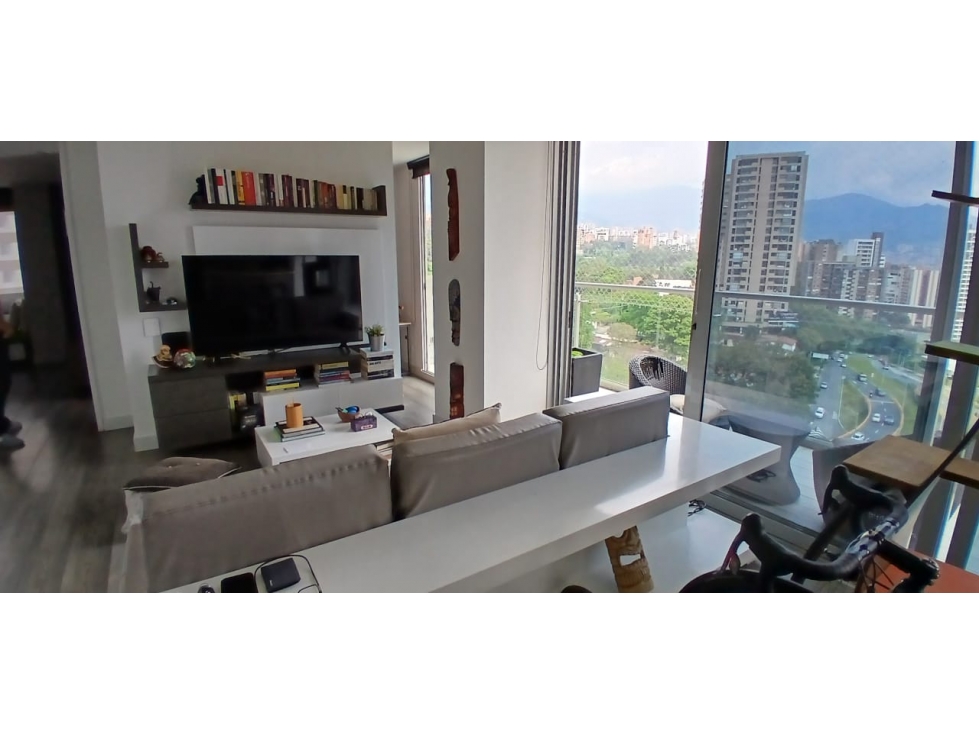 Apartaestudio amoblado en arriendo El Poblado, Medellin — foto 4