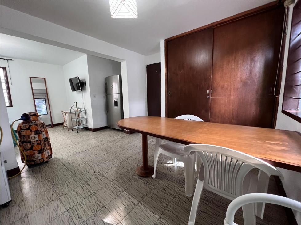 Apartaestudio en alquiler en Laureles