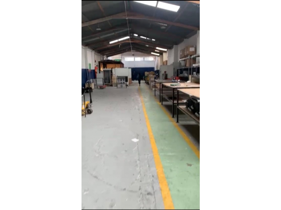 BODEGA PARA LA VENTA EN LAS FERIAS, CUNDINAMARCA — foto 4