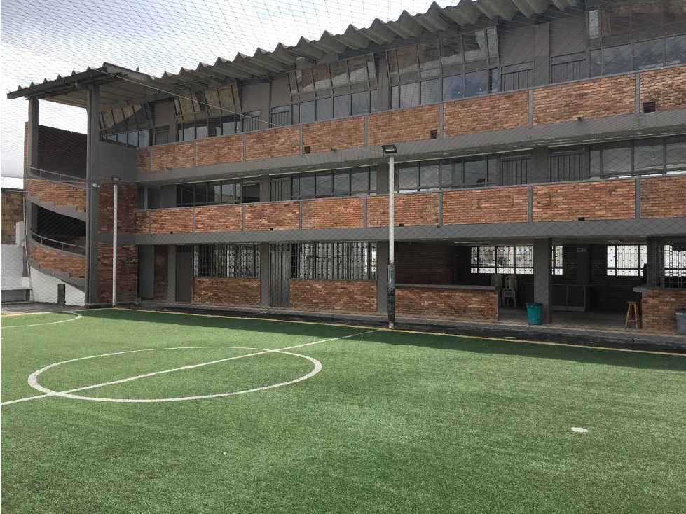 EDIFICIO EDUCATIVO, BARRIO SAN CARLOS, BOGOTA