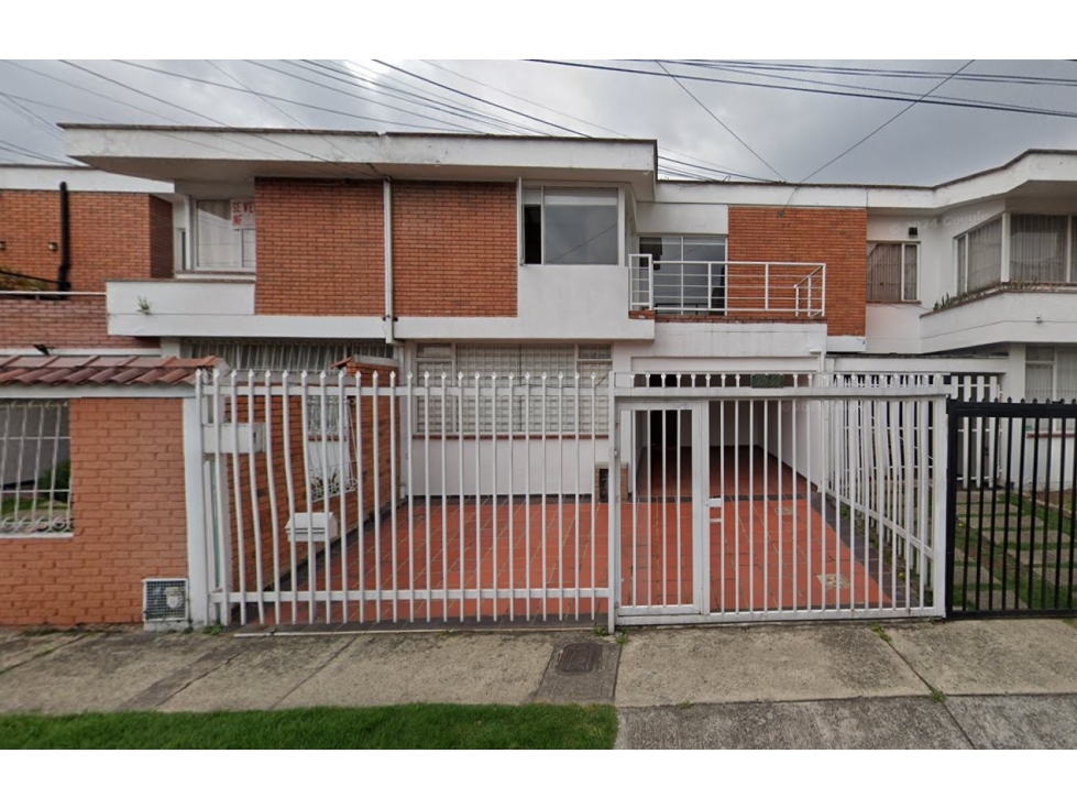 ARRIENDO CASA EN LAS VILLAS