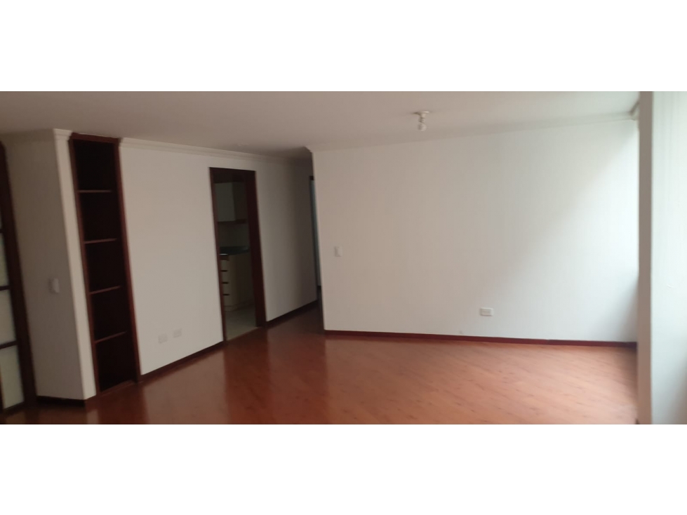 Vendo apartamento en La Carolina — foto 3