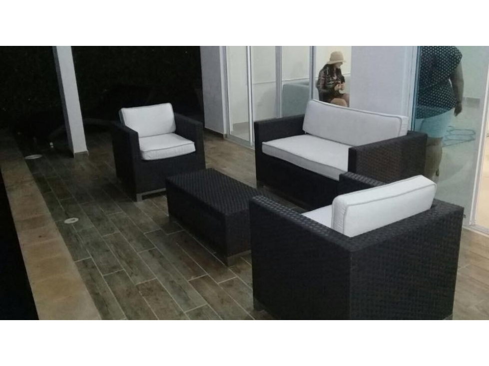VENDO CASA GIRARDOT 340M2 - 4