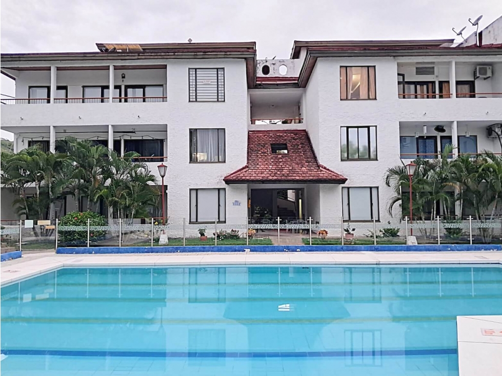 Apartamento en Venta en Condominio en Girardot, 77 M2