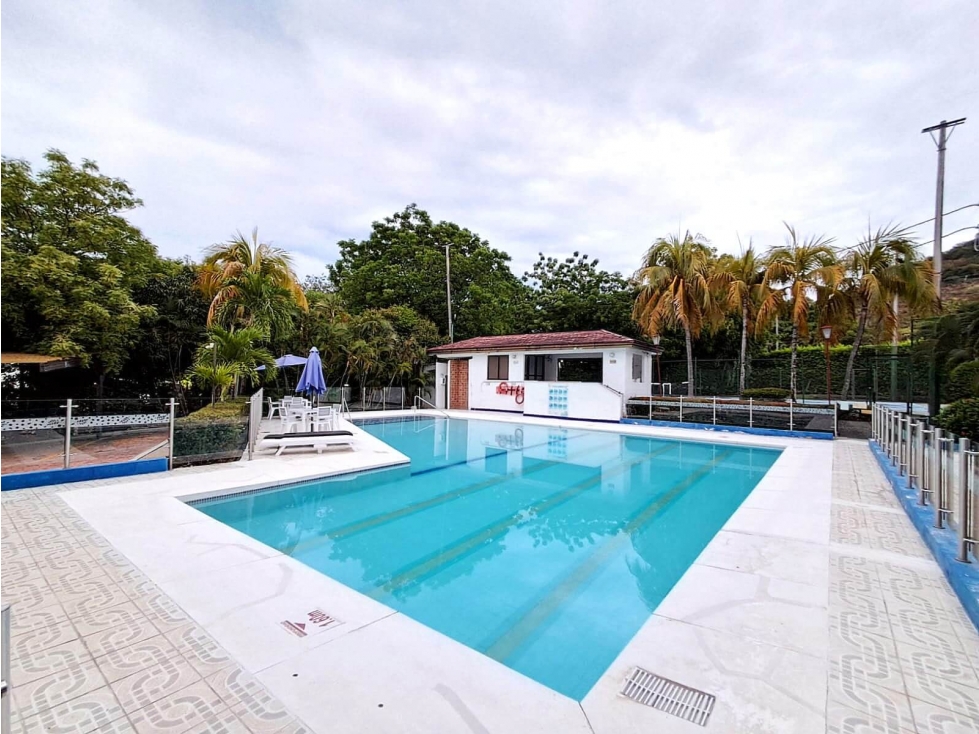 Apartamento en Venta en Condominio en Girardot, 77 M2 — foto 2