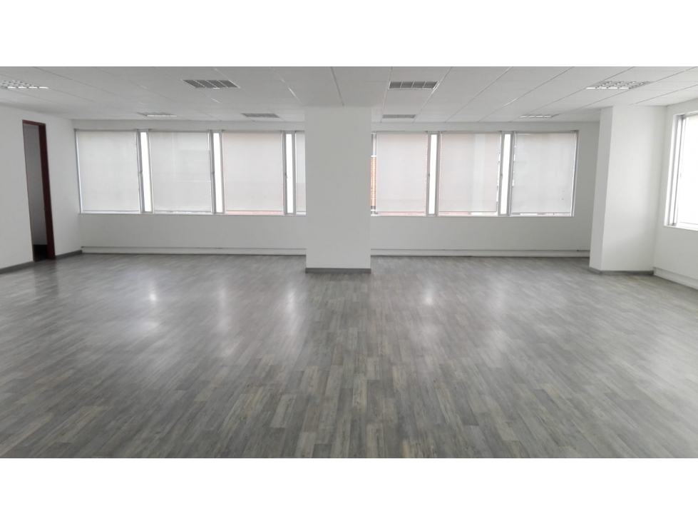 Oficina en Arriendo en Bogotá D.C. - Chico Norte Iii