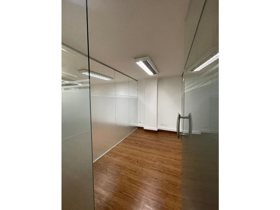 ARRIENDO OFICINAS CHICO — foto 2