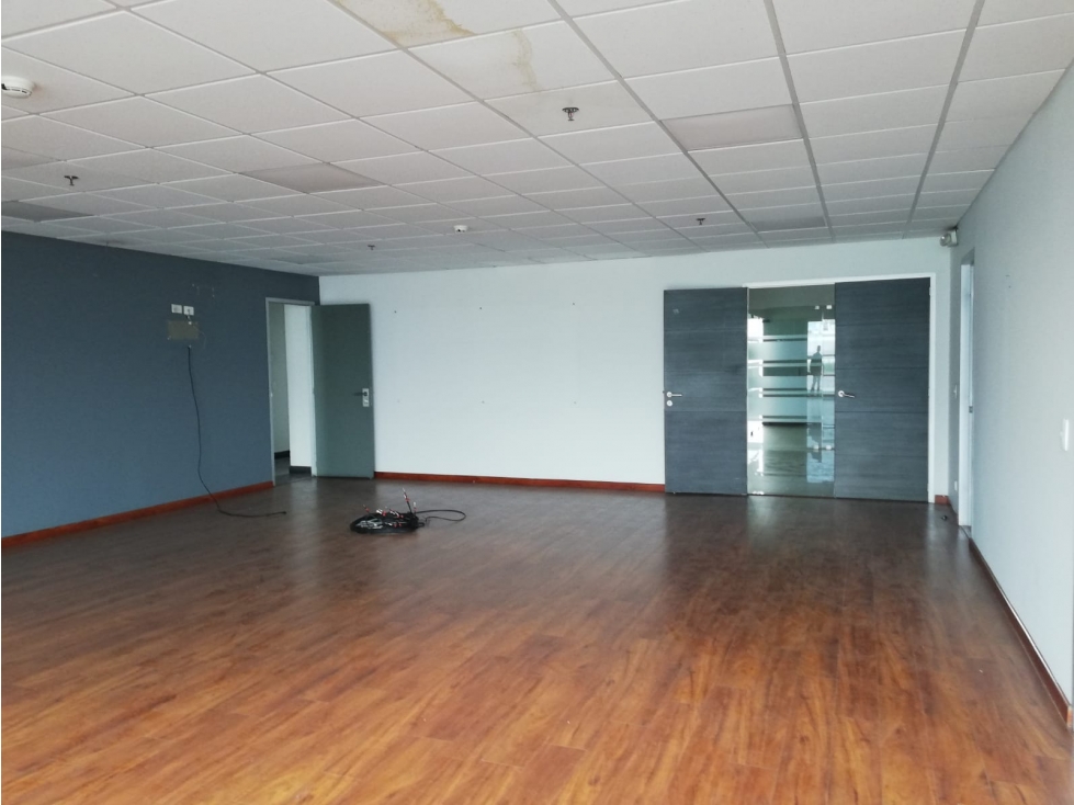 ARRIENDO OFICINAS BARRIO CHICO