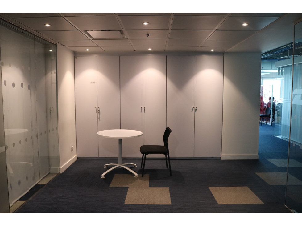 ARRIENDO OFICINAS AMOBLADAS AV EL DORADO — foto 4