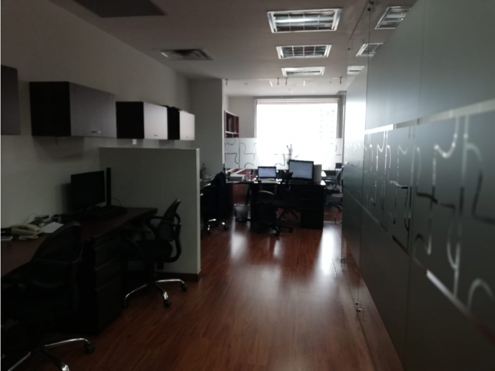 Oficina en Venta en Bogotá D.C. - Chapinero Norte - 2