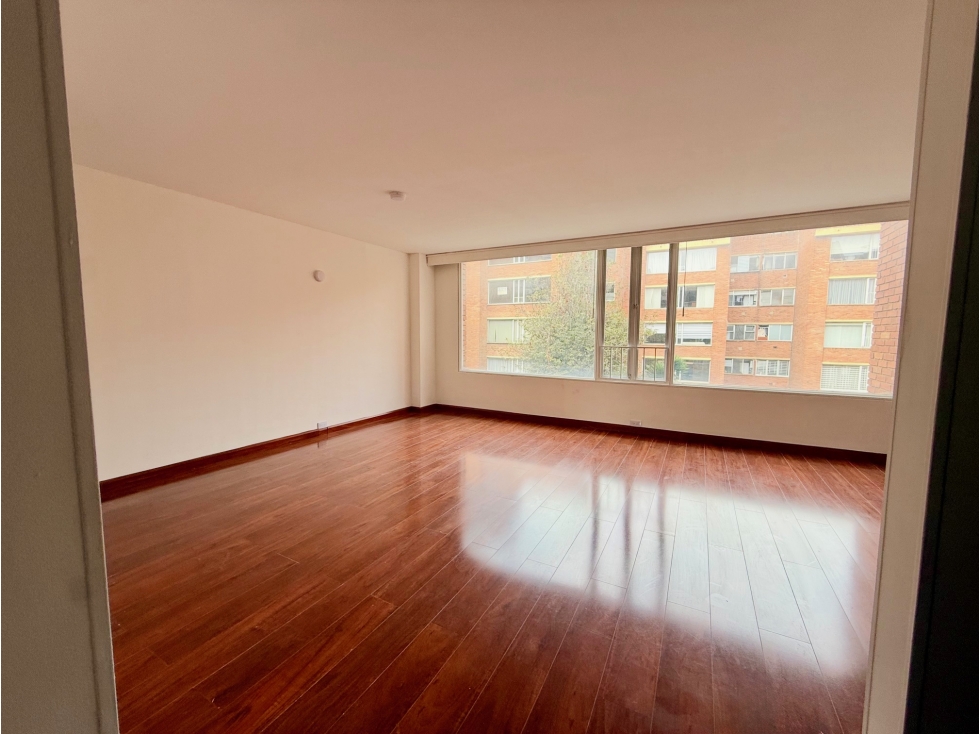APARTAMENTO EN ARRIENDO CHICO - 3