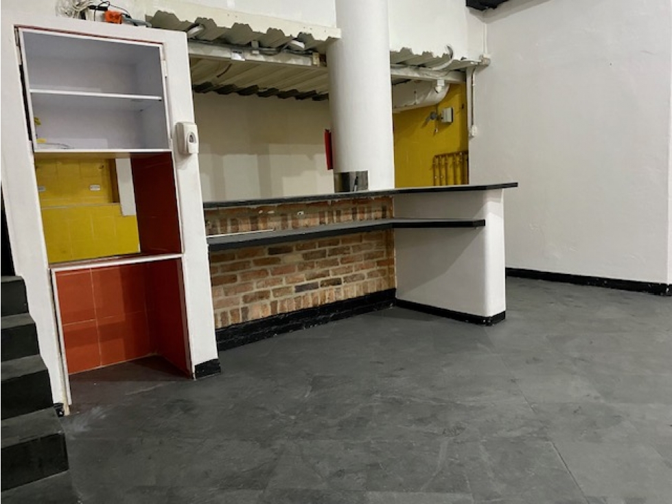 Local en VENTA/ ARRIENDO en Bogotá D.C. - Santa Barbara Alta - 3