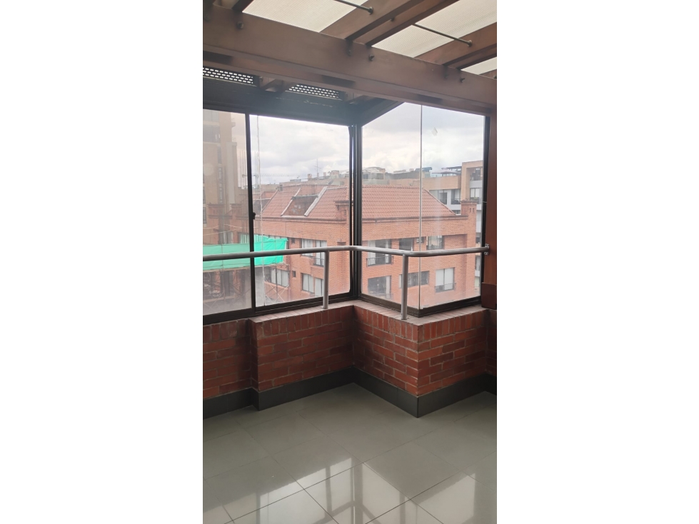 ARRIENDO OFICINAS BARRIO CHICO — foto 3