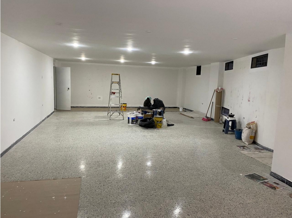 ARRIENDO LOCAL CHAPINERO — foto 3