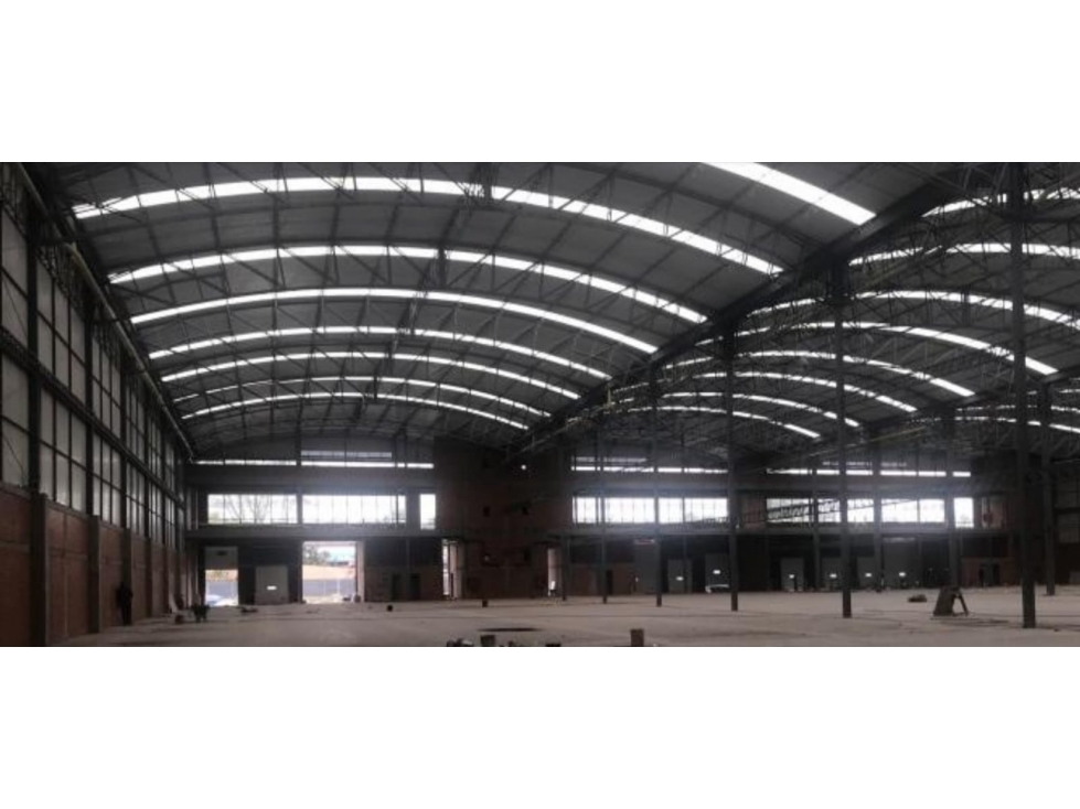 ARRIENDO BODEGA FONTIBON — foto 3