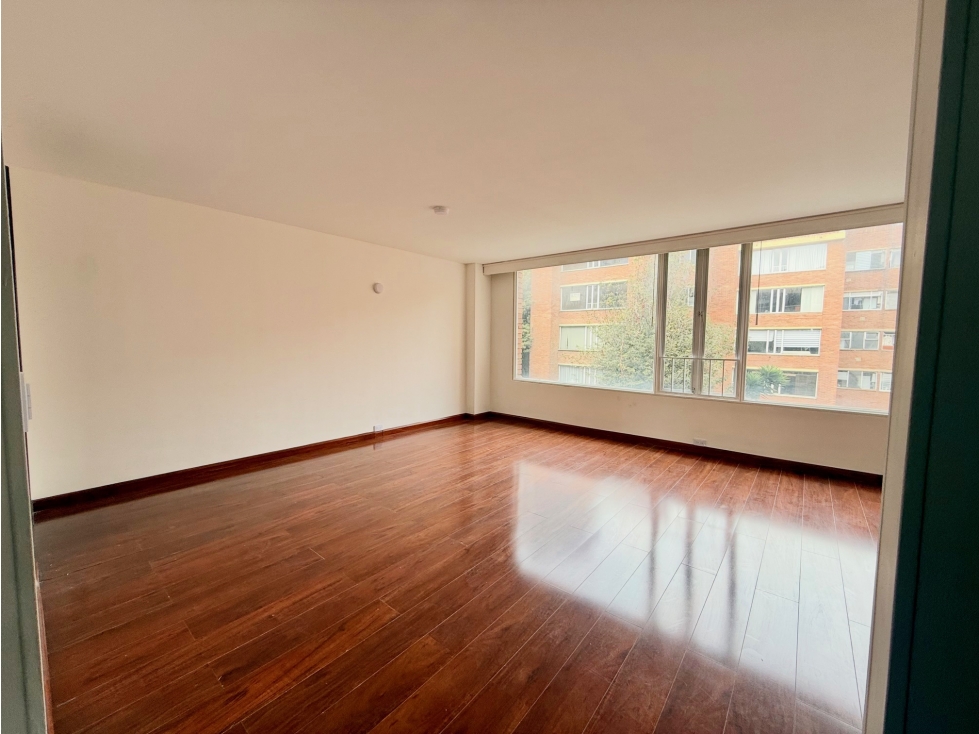 APARTAMENTO EN ARRIENDO CHICO - 4