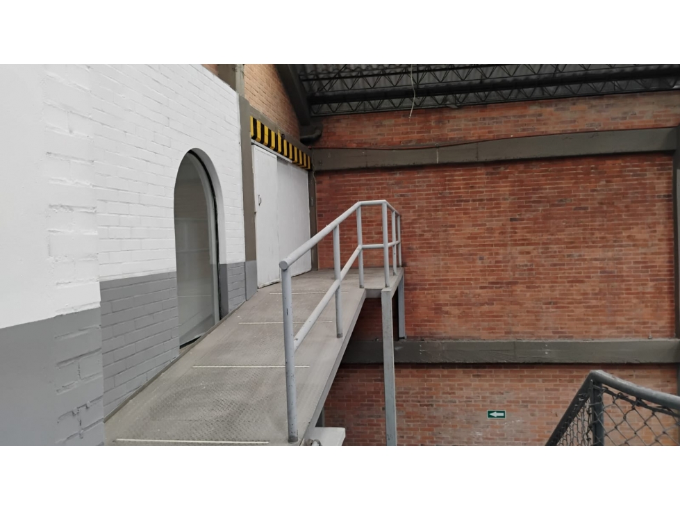 ARRIENDO BODEGA TOBERIN — foto 5