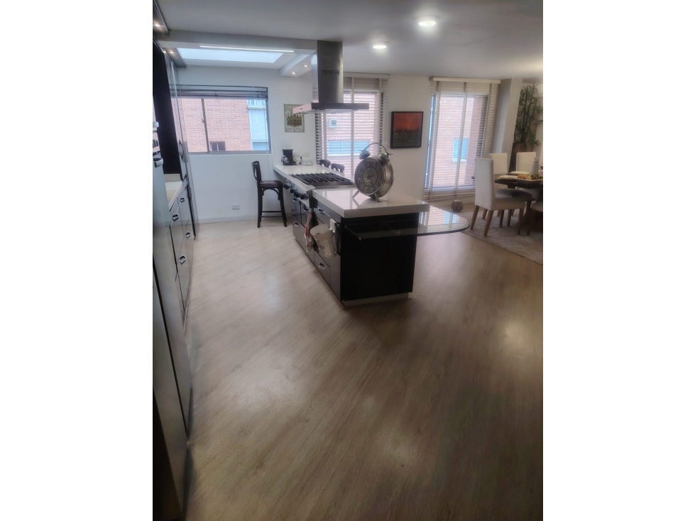 ARRIENDO-VENDO AMPLIO APARTAMENTO CHICO — foto 4